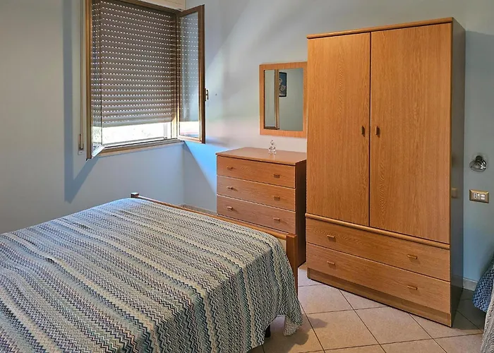 Appartement Cozy In With Outdoor Swimming Pool Ricadi